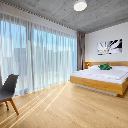 Aparthotel Downtown Andel Prague