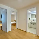 Downtown Andel Apart-hotel Praga